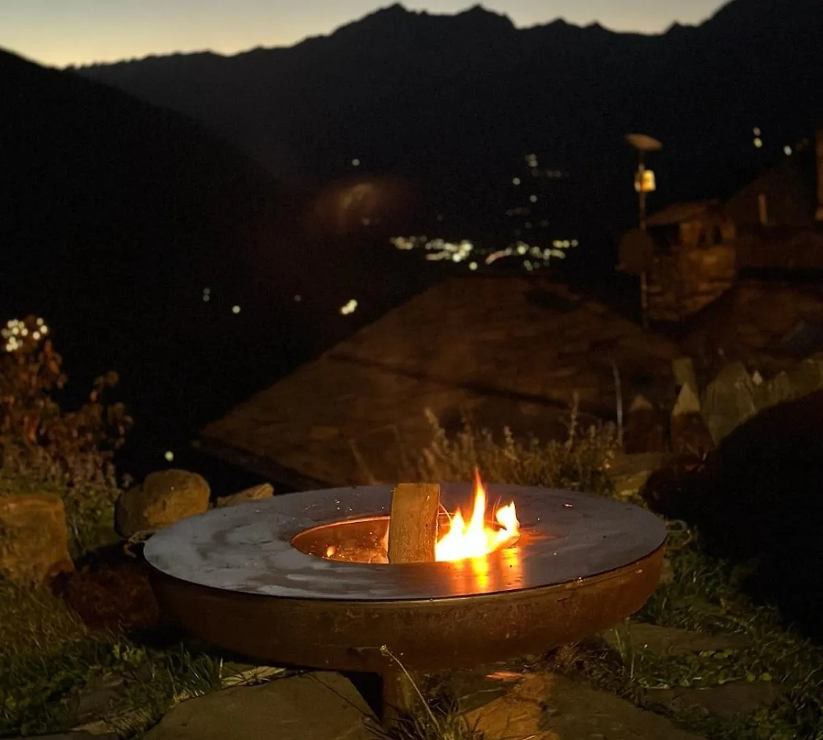 Chalet Authentique Avec Jacuzzi Proche De Val D'Isere Сент-Фуа-Тарентез